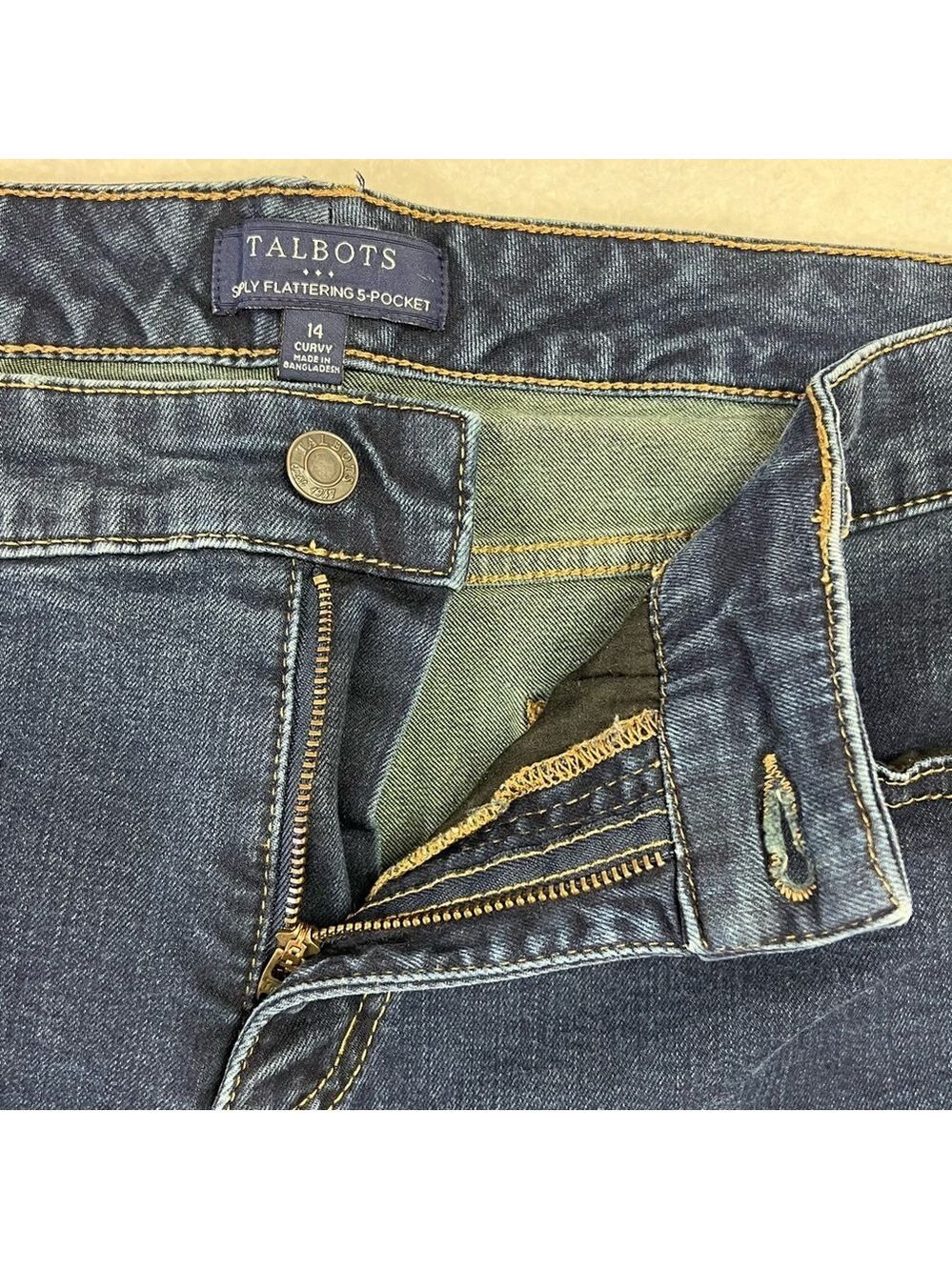 Talbots Jeans Simply Flattering Blue Denim 5-Pocket Straight Leg Size 14 Western - Picture 5 of 10